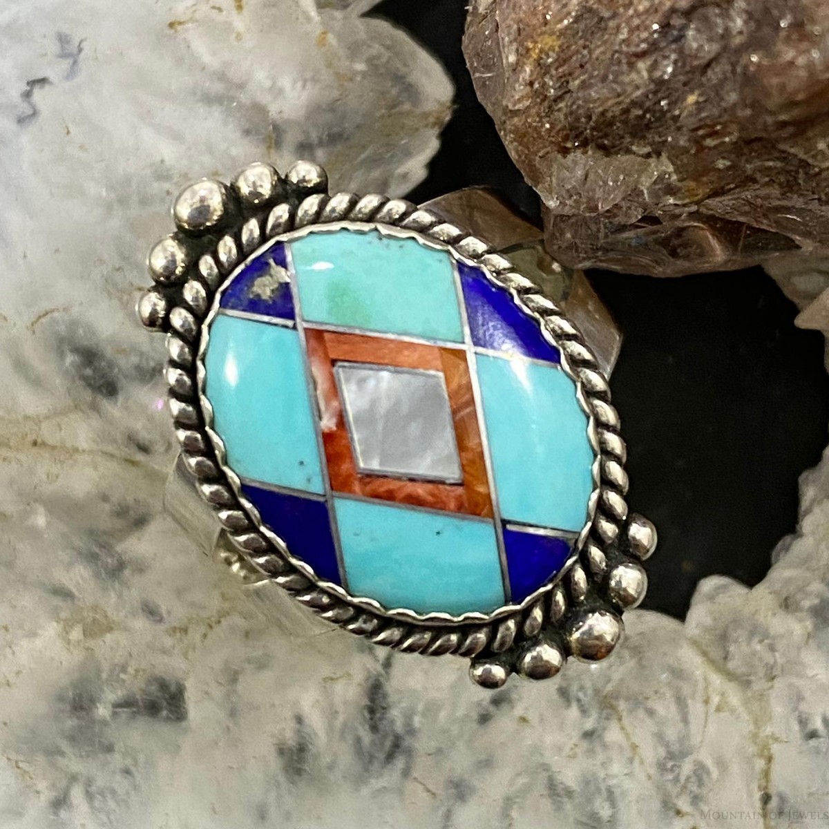 Striking Vintage Native American Navajo Mother Of Pearl Inlay Sterling Silver Ring Striking Vintage Native American Navajo Mother Of Pearl Inlay Sterling Silver Ring