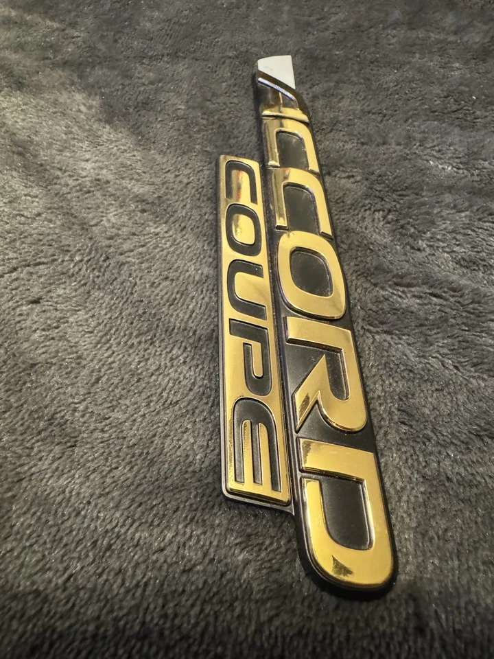 CD CB CD7 CD8 SM2 SM4 Honda Accord cupé emblema dorado *RARO NOS* Foto 2 de 3