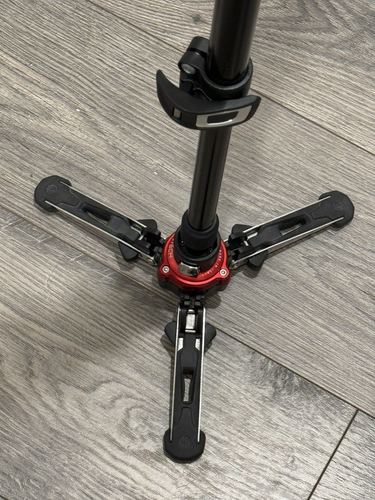 Manfrotto XPRO Aluminum 4 Section Video Monopod MVMXPROA4US W/ Fluid Base GREAT - Picture 13 of 16