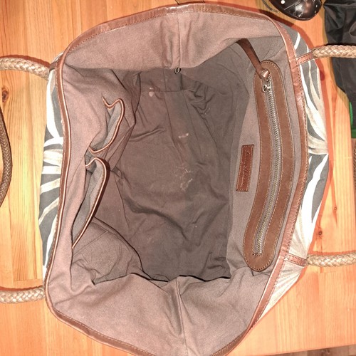 Tommy Bahama Large Tropical Tote Bag - Picture 4 of 5