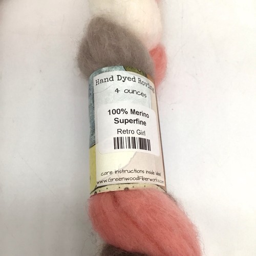 2 Skeins of Roving Wool - Greenwood + Newport Tweed (8 oz total) - Picture 3 of 5