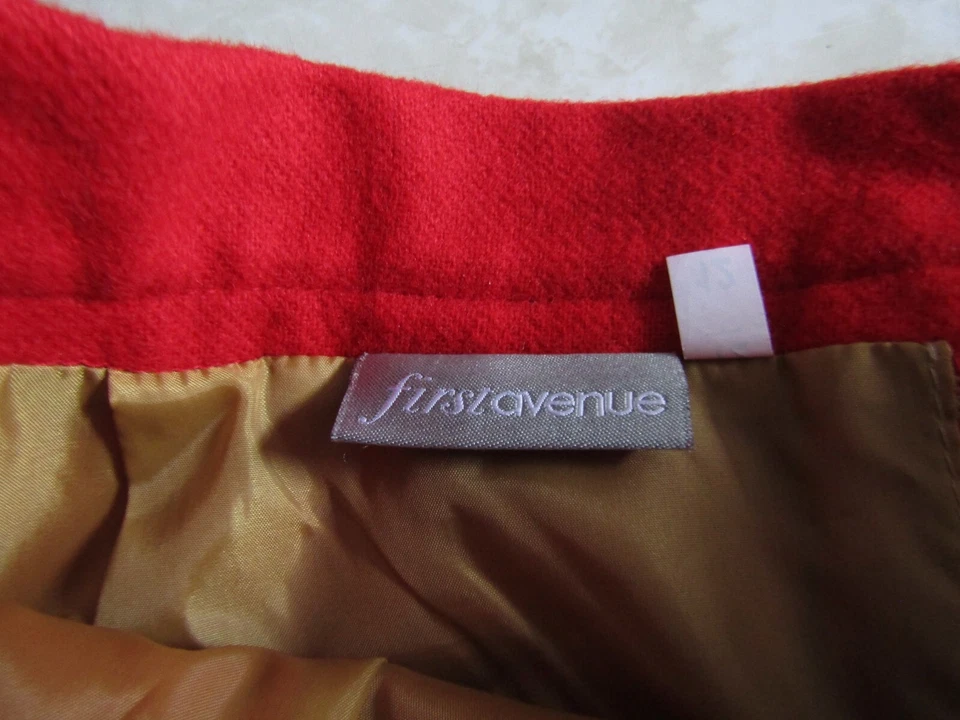 Women's First Avenue red Wool mix Pencil Straight Skirt  UK Size 12 - Image 2 of 3