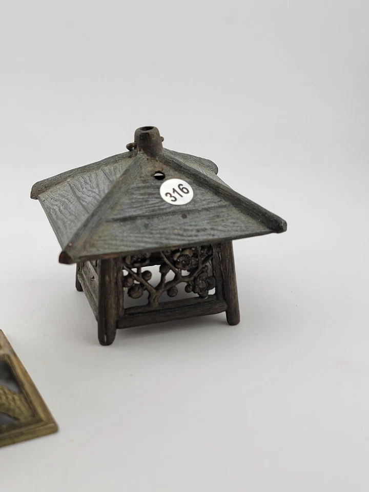 Lot Of 2 Antique Asian Themed Incense Burners. Chinese And Japanese Temples. Foto 3 de 4