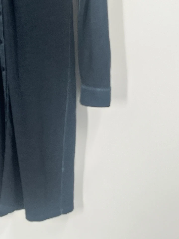 Vestido Camisa Midi Colección Pervuvian Azul Marino Talla Pequeña Cuello Botón Foto 3 de 4