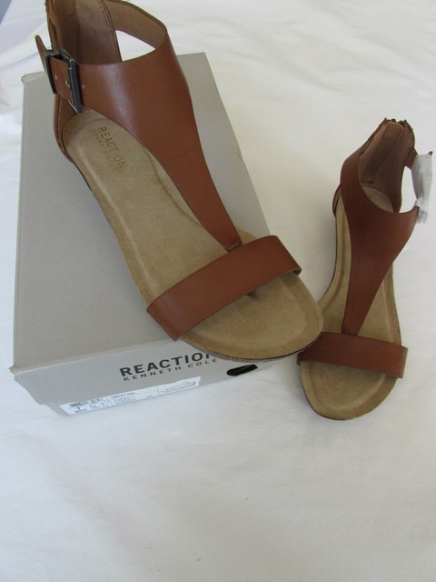 kenneth cole reaction gold sandals