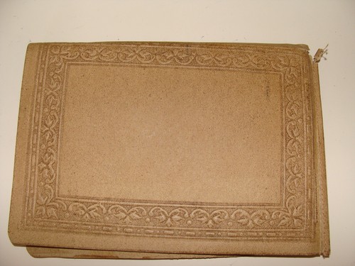 1950 Católico Año Santo Jubileo Libro Deslizante En relieve Vaticano Escudo de Armas - Imagen 3 de 4