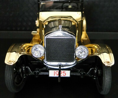 Ford Classic Custom Antique Model T Race Promo gt Car Carousel Gold1 24K118 112