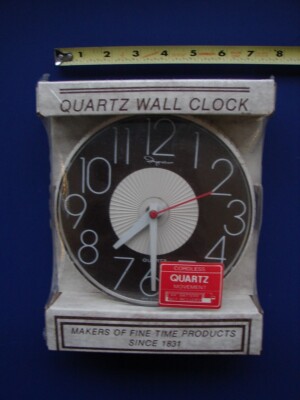 Vintage 1970's  Ingraham Quartz Cordless Wall Clock Made in USA FACTORY SEALED