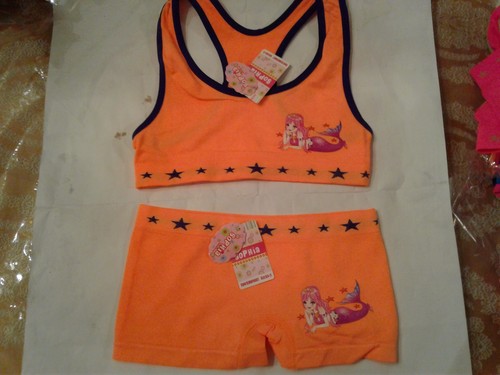 New girls 2 pcs set boyshort AND training bra set ...lot of 2 pairs...panties - Picture 3 of 6