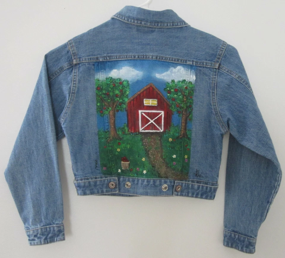 Apple Farm Hand painted jean Jacket Girl's size 6X hand painted airbrushed art - Image 3 of 4
