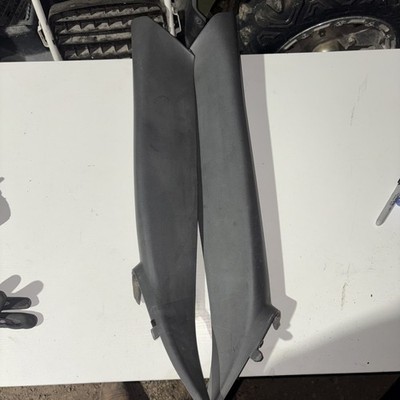 99-07 Chevrolet GMC GMT800 Windshield Driver LH Pass RH A Pillar Trim Gray OEM