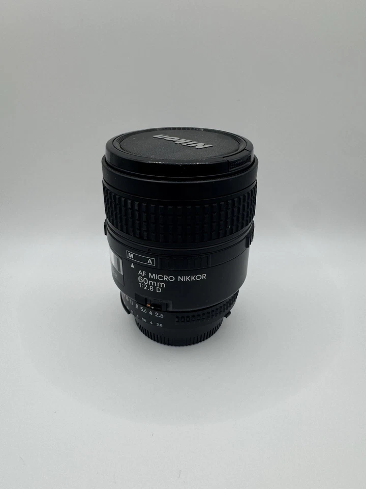 Nikon AF Micro Nikkor 60mm f/2.8D Macro Prime Lens with Cap - Image 2 of 4