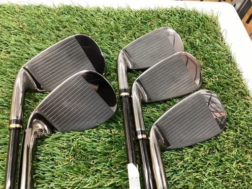 MARUMAN MAJESTY Royal-LV 5pcs Iron Set 7-9/P.A Flex-R No Head Cover - Image 2 of 4