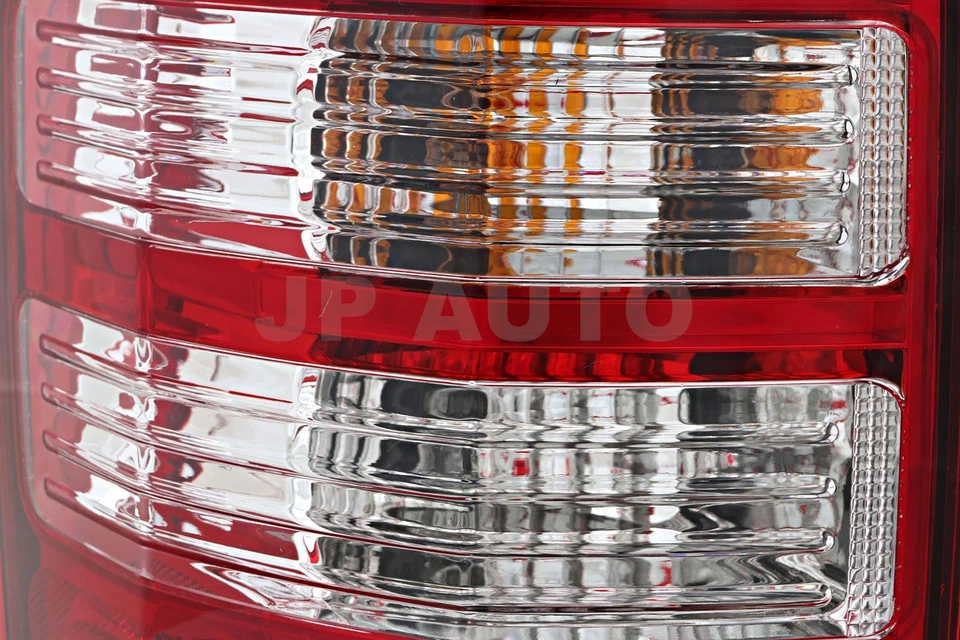 Luz trasera lado izquierdo conductor Jeep Liberty 2008-2012 Foto 3 de 4