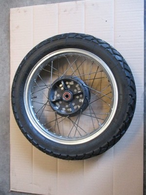 Hinterrad 2.50x18 mit Reifen sehr wenig gefahren Yamaha 600 XTZ Super Ténéré 3AJ