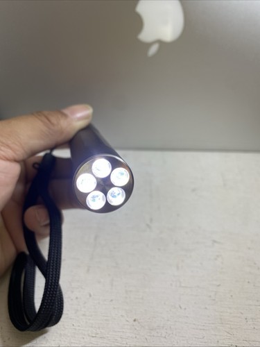 Linterna blanca INOVA X5 - Imagen 5 de 6