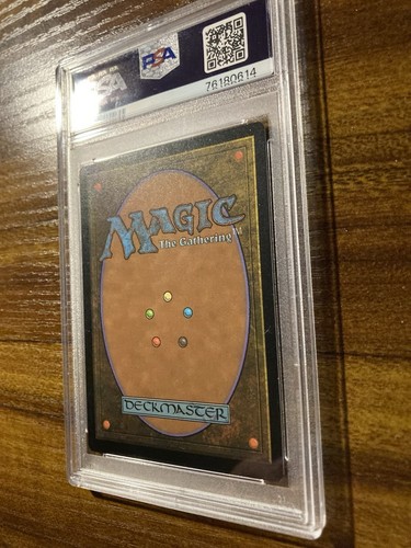 MTG✨SWAMP Retro Frame FOIL✨SLD - POST MALONE : The Lands PSA 9 Mint 2022 - Picture 7 of 11