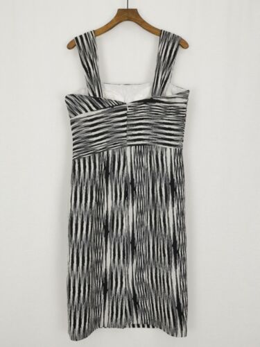 John Charles Empire Shift Knee Length Dress Size 14 Wide Strap Black White Zebra - Picture 2 of 12