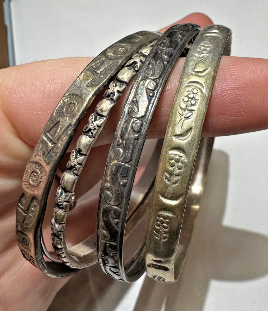 Chunky Stackable Sterling Silver Etched Bangle 61… - image 5