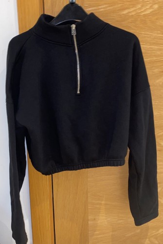 Missguided Cropped Jumper Black Half 