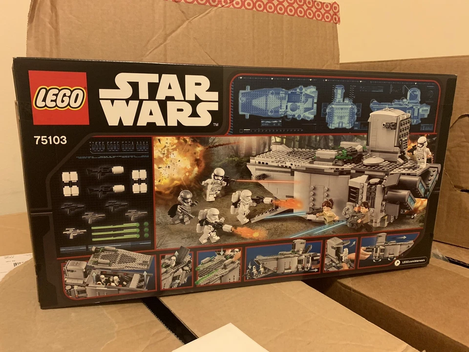 LEGO 75103 Star Wars First Order Transporter Captain Phasma Storm Flame Trooper - Image 2 of 4