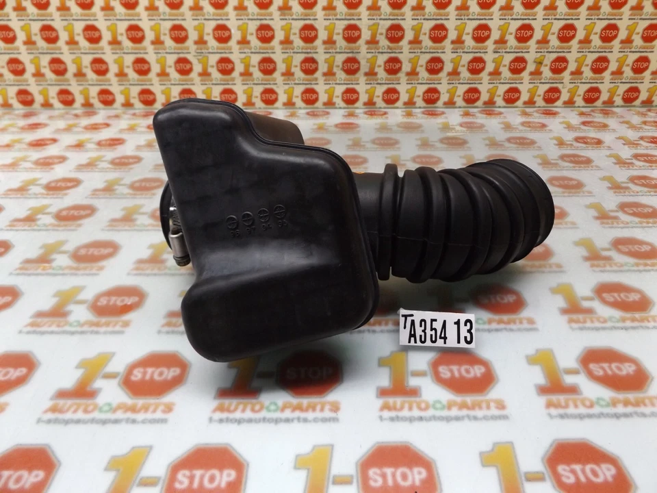 Manguera de tubo de admisión de aire Toyota Corolla 1993-1997 17894-02020 OEM Foto 3 de 4