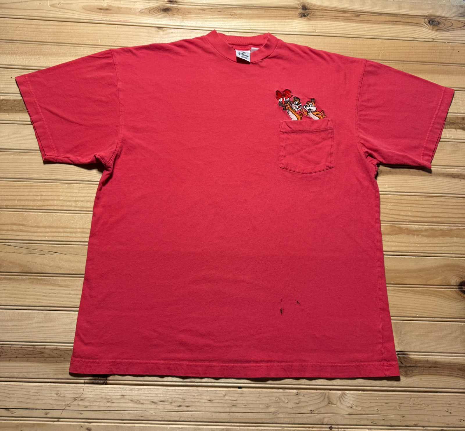 Vintage 90s Disney Store Chip 'n Dale Embroidered Cartoon Pocket T-Shirt Size XL