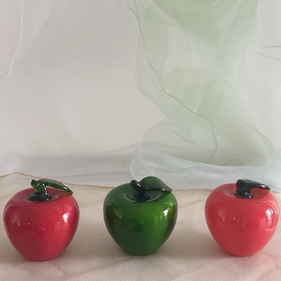 Still Life with Murano 苹果 Murano 玻璃装饰苹果复古 3 件套 — 第 3/4 张图片