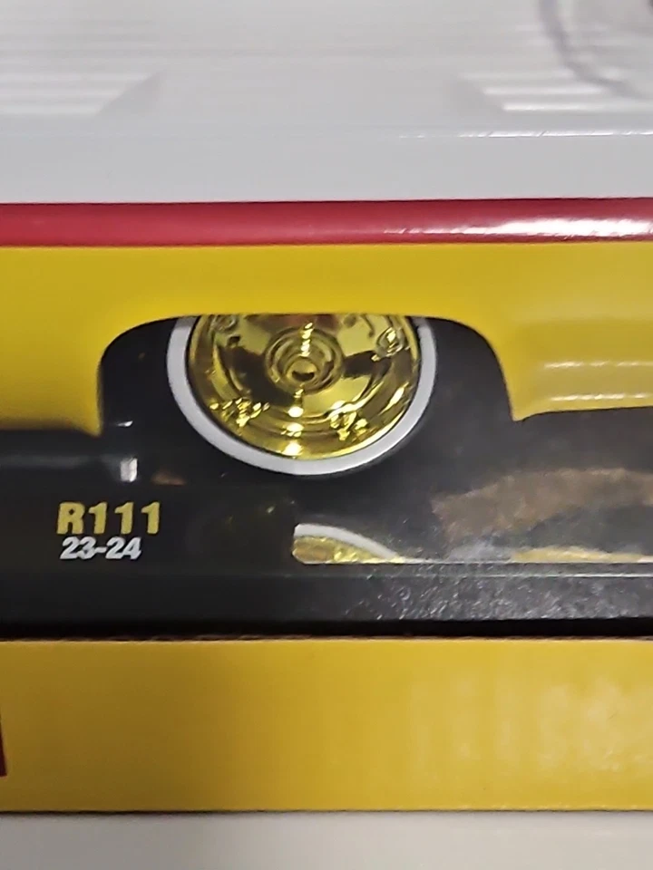 M2 Machines 1973 Chevrolet Cheyenne 10 "CHASE" Gold 1/24 Shell Squarebody Truck - Image 4 of 4