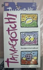 Bandai Tamagotchi 1996-1997 1800 Original Virtual Reality Pet White/Red Rare