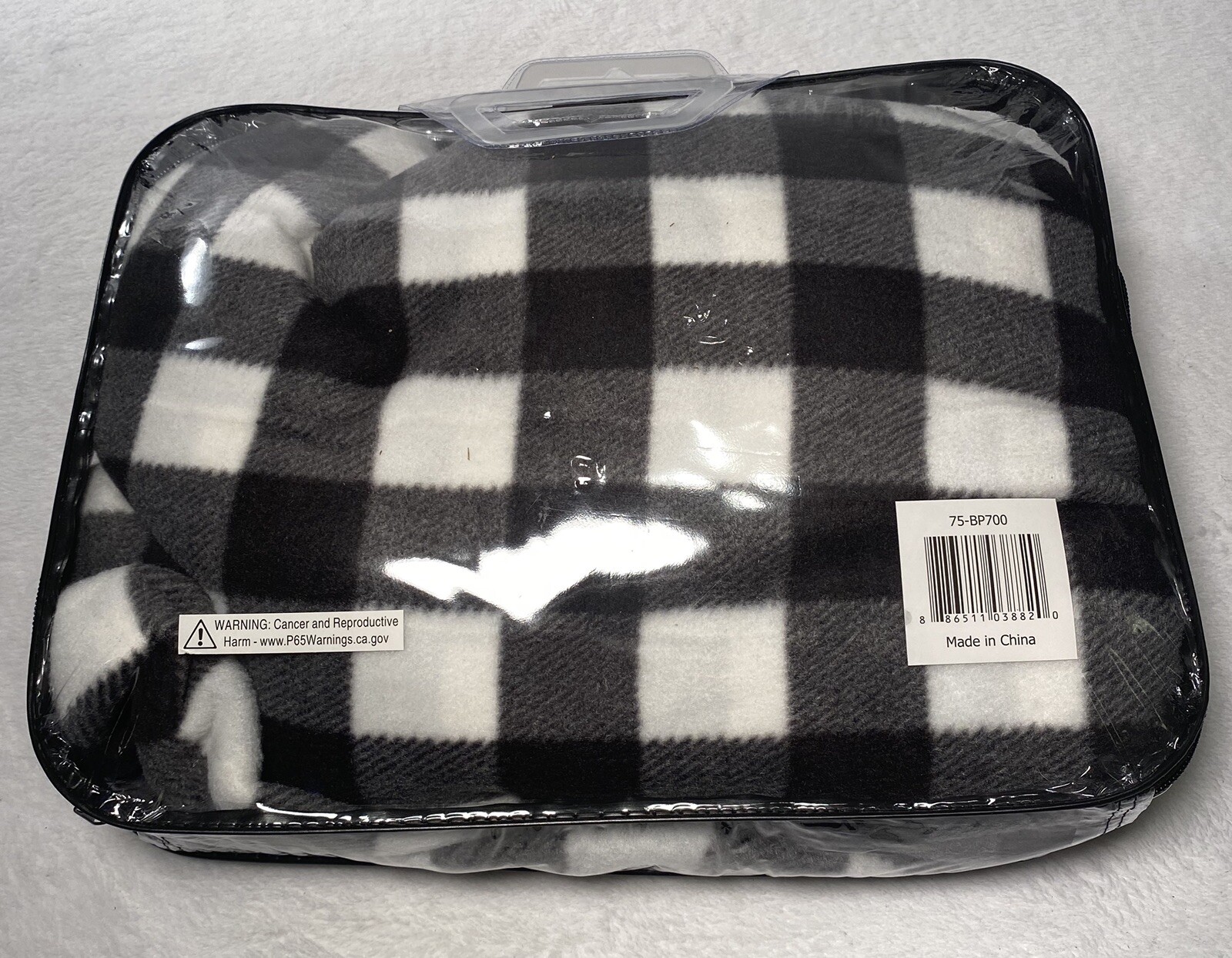STALWART BLACK & WHITE AUTOMOTIVE BLANKET NWT eBay