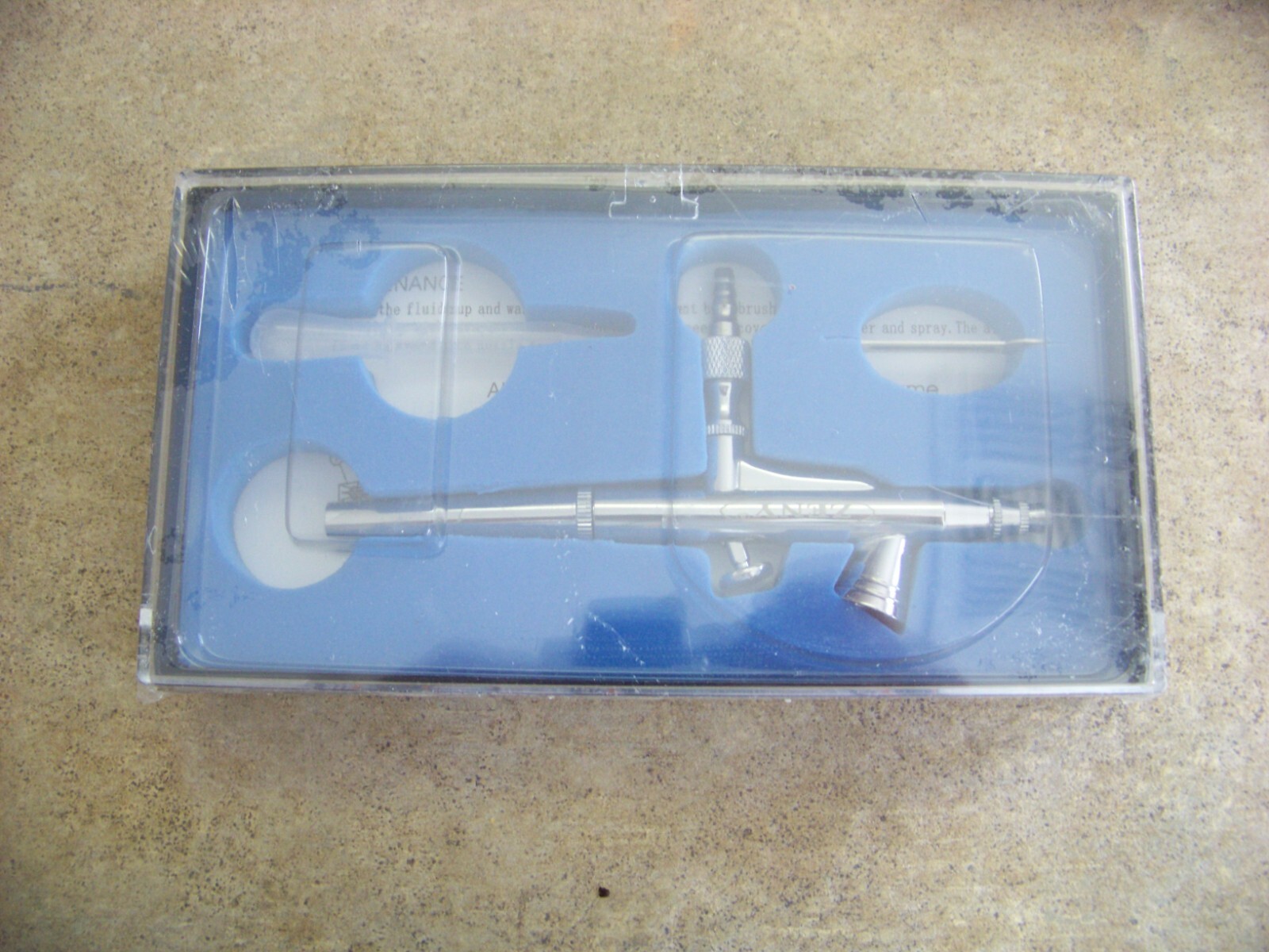 Zeny Airbrush Kit Compressor and 3 Airbrushes Excellent Condition eBay