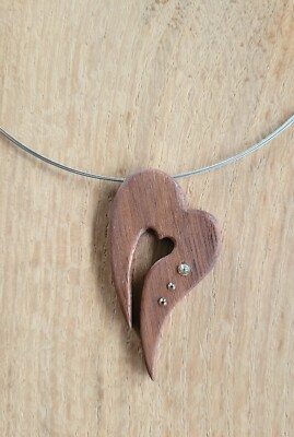 Halskette Herz Swarovski Kristalle, Holz, neu handgearbeitet