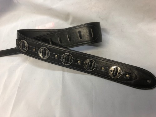 BLACK LEATHER ANTIQUE SILVER CONCHO GUITAR STRAP - Picture 6 of 12