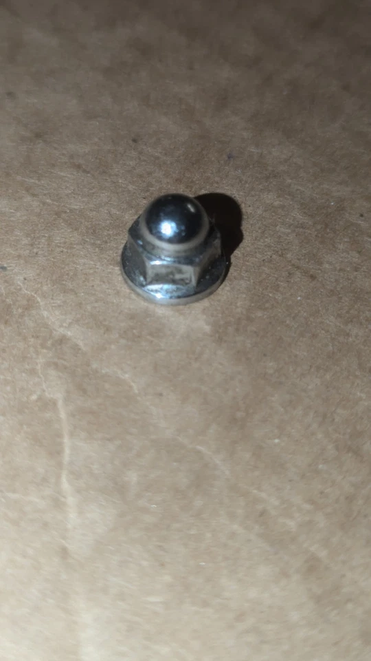 Cubierta de válvula Honda Acura tuerca de acero (1) Accord CRV Civic Integra Odyssey Passport Foto 3 de 4