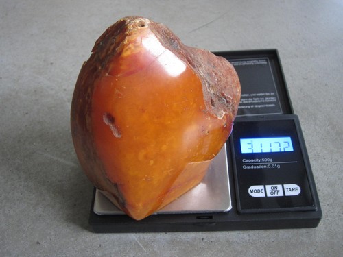 Butterscotch Rohbernstein großes Stück, 311g schwer, Bernstein Brocken