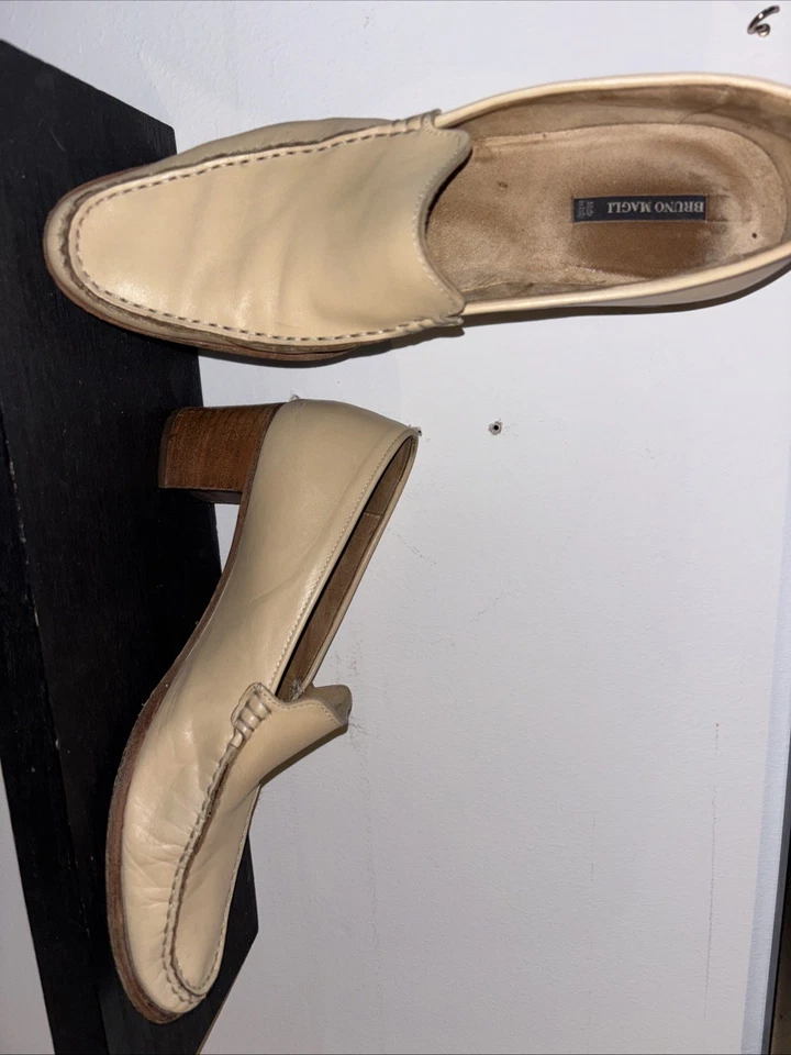 Bruno Magli Loafers Size 38 (us 8) Light Beige Leather Made In Italy - Image 4 of 4