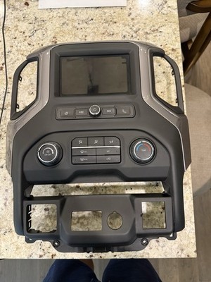 Infotainment System From A 2022 Chevrolet Silverado 1500 Custom Trail Boss