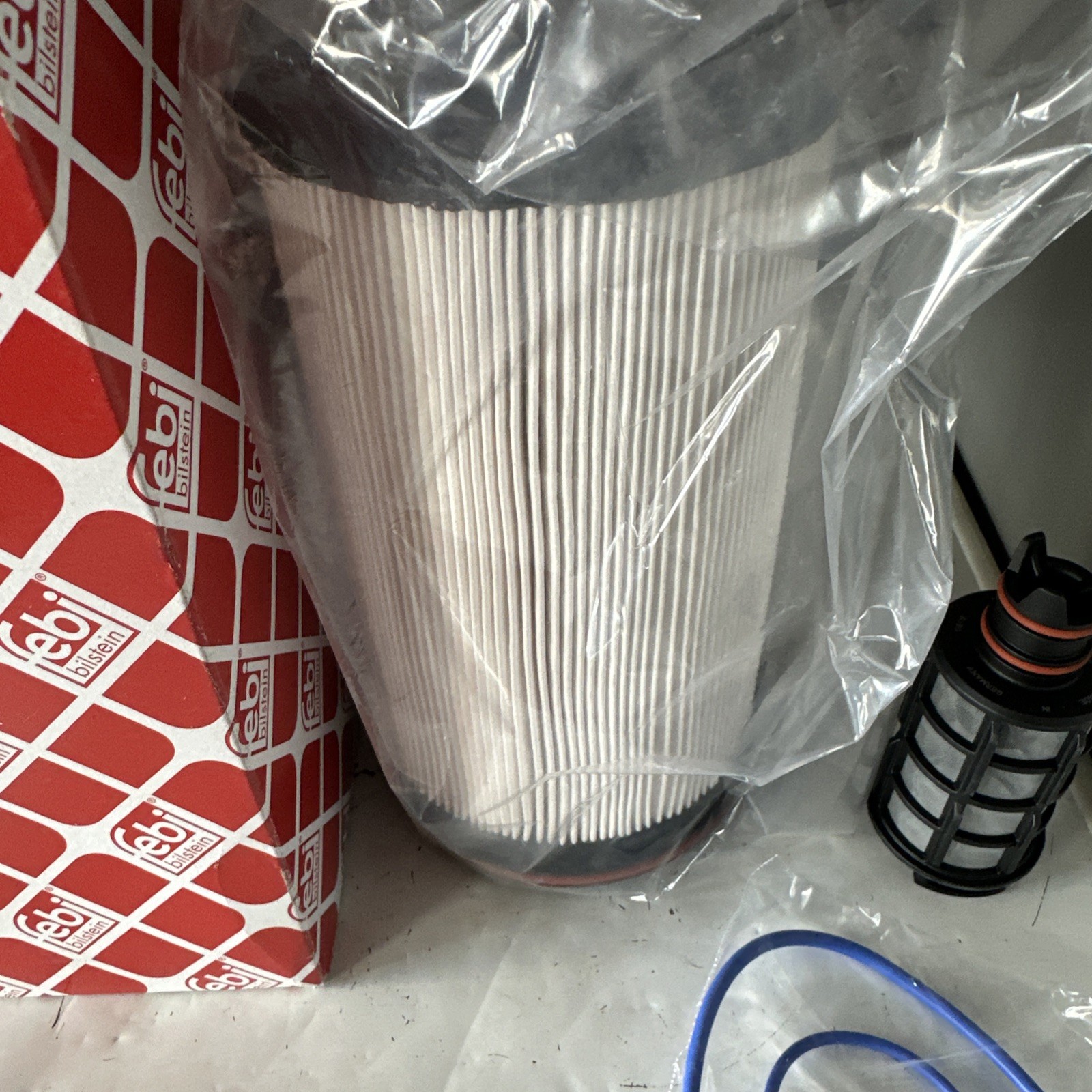 Fuel Filter Set FEBI Fits MERCEDES Actros Mp4 / Mp5 Antos Arocs 11-18 4700900055 image 4