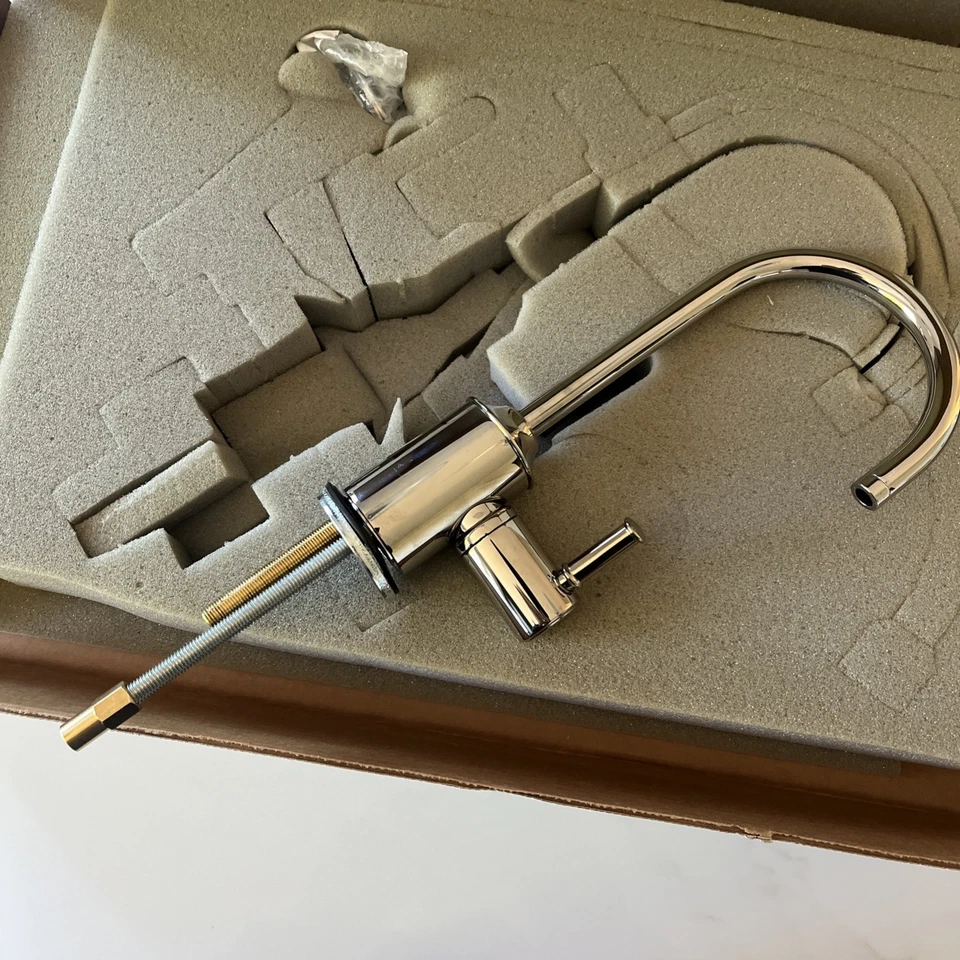 Hansgrohe 4302830 Grifo para Bebidas Talis C Universal NÍQUEL PULIDO ¡Nuevo en Caja! Foto 3 de 4