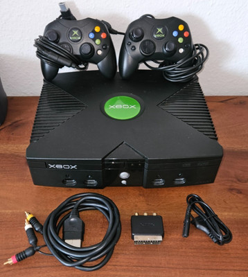 Microsoft Xbox Classic mit Softmod, 2 Original S Controller,160GB HDD, HD AV 1.6