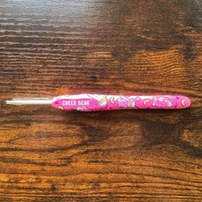  Limited Edition The Woobles Care Bears Cheer Bear Crochet Hook Never Used 