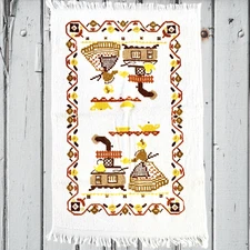 Vintage Retro 70's Dish Towel Boho Farmhouse Shabby Colonial Flowers 16"x25"