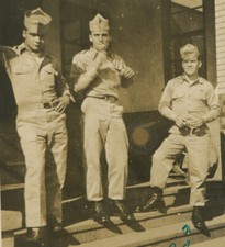 U.S. MILITARY SOLDIERS, 1950-60s. 5 SET BLACK AND WHITE.