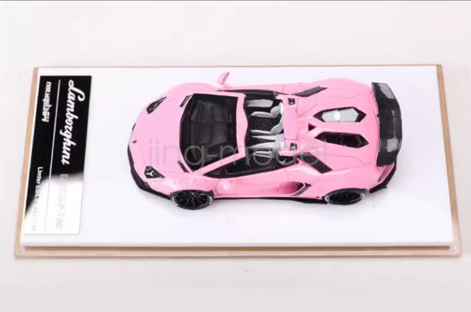 FW 1:64 Scale Pink Aventador LP700 Convertible LBWK Sport Diecast Resin