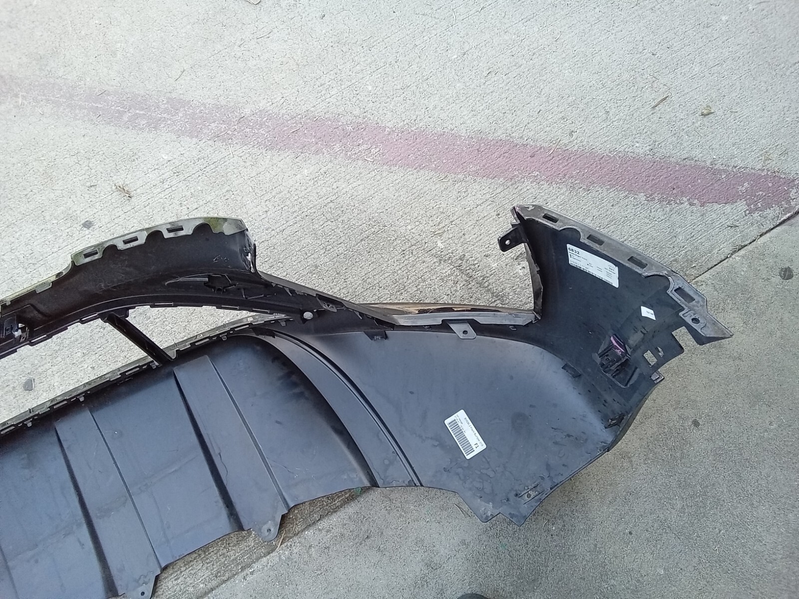 2021-2022 Bentley Bentayga Gen 2 BY636-2 Front Bumper Cover 36A807103 OEM (W2)