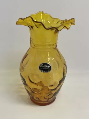 Kanawha Glass Topaz Gold #332 Vase 7.75”