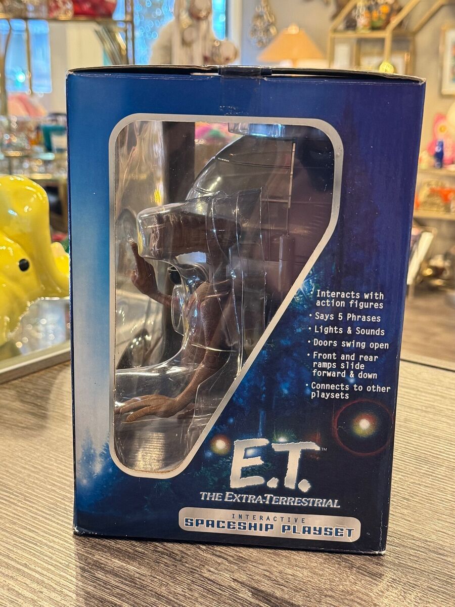 2001 E. T. The Extra Terrestrial Interactive Spaceship 2001 E. T. The Extra Terrestrial Interactive Spaceship