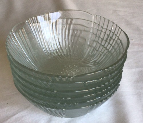 Libby Glass Serving Bowl With Pin Wheel Flowers 5” * 2” Set/6 - Picture 6 of 6