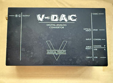 Musical Fidelity V-DAC . Digital-Analog Convertor.
